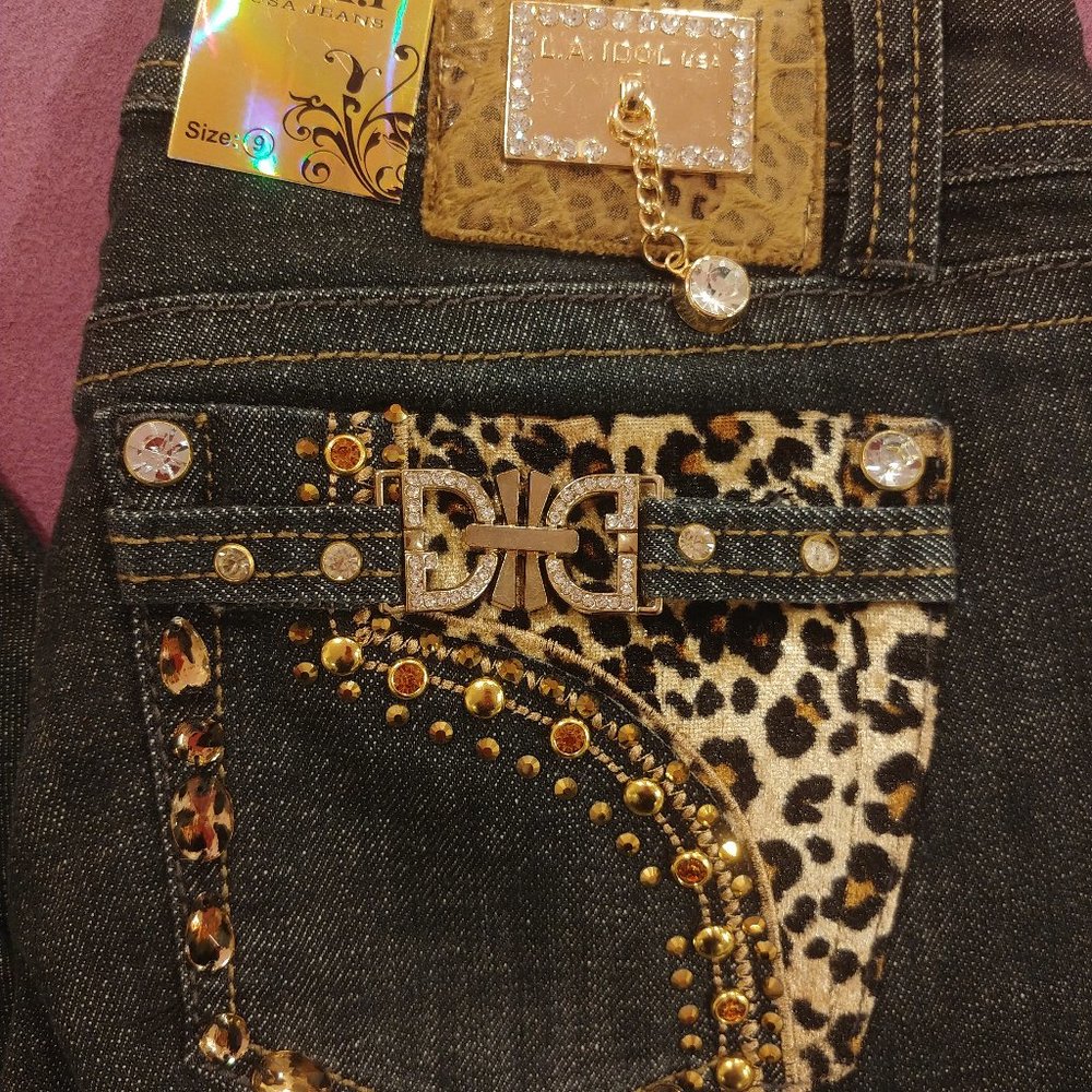 NWT Blingtastic Stretch Skinny Jeans with leopard back pockets from LA IDOL!!